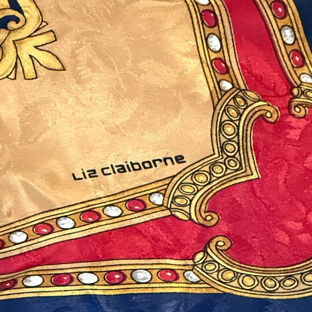 Liz Claiborne stylish square